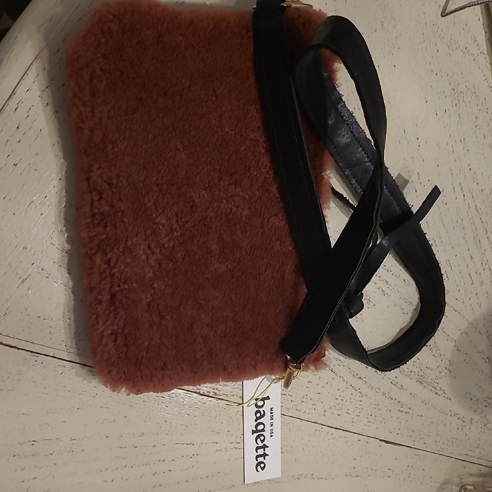 Lambswool Black Leather Purse